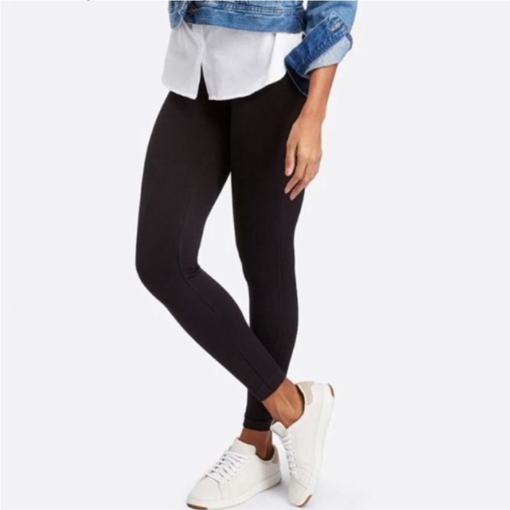 Spanx Look At Me Now Black Leggings. Size XL.